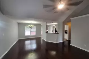 8701 Grouse Run Ln, Fayetteville, NC 28314 - Photo 9