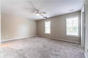 2505 Gardner Pk Dr, Fayetteville, NC 28304 - Photo 9