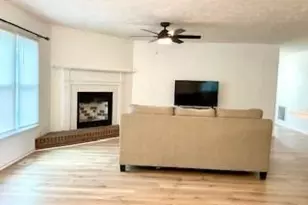 599 Sugaridge Ln, Fayetteville, NC 28311 - Photo 5