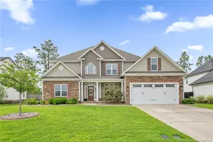 2945 Cragburn Pl, Fayetteville, NC 28306 - Photo 1