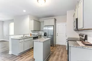 2240 Mannington Dr, Fayetteville, NC 28306 - Photo 13