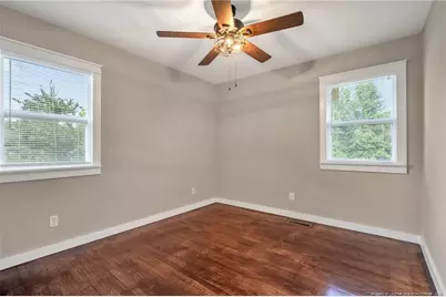 604 Roundtree Drive, Fayetteville, NC 28303 - Photo 17