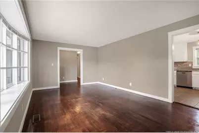 604 Roundtree Drive, Fayetteville, NC 28303 - Photo 7