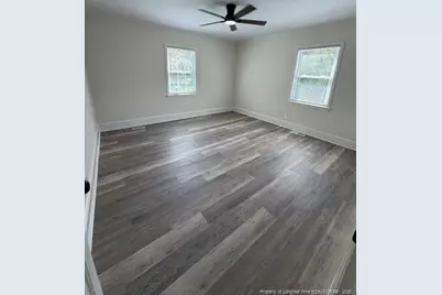 905 Riverside Boulevard, Lumberton, NC 28358 - Photo 11
