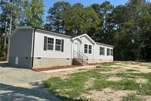 136 Farrar Dairy Rd, Lillington, NC 27546 - Photo 5