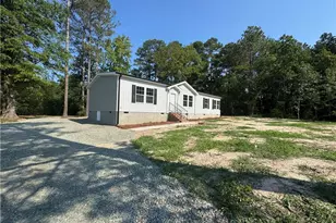 136 Farrar Dairy Rd, Lillington, NC 27546 - Photo 3