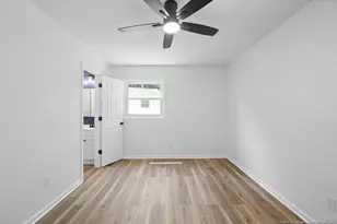 736 Burgoyne Dr, Fayetteville, NC 28314 - Photo 17