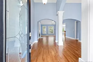 3610 Thornsby Ln, Fayetteville, NC 28306 - Photo 3