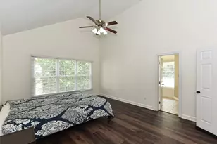 8812 Valley Springs Pl, Raleigh, NC 27615 - Photo 21
