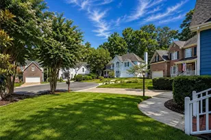 8812 Valley Springs Pl, Raleigh, NC 27615 - Photo 3