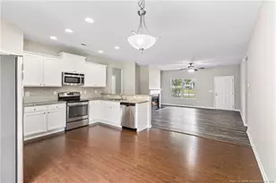 2537 Spinnaker Dr, Hope Mills, NC 28348 - Photo 9