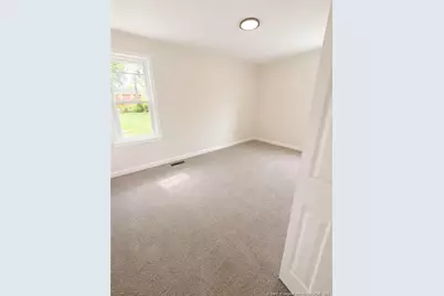 5324 Williamsburgh Drive, Fayetteville, NC 28304 - Photo 7