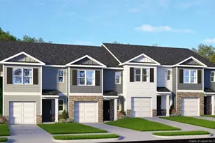 252 Maddox Dr, Aberdeen, NC 28315 - Photo 1