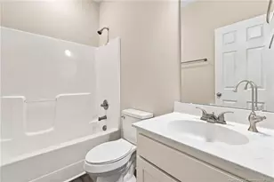189 Orchard Ln, Parkton, NC 28371 - Photo 15