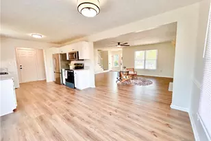 6418 Streeter Dr, Hope Mills, NC 28348 - Photo 13