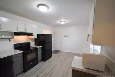 815 McNeil Street, Spring Lake, NC 28390 - Photo 5