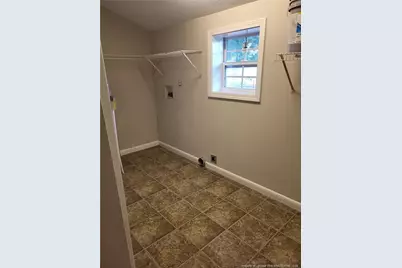 902 E 13th Street, Lumberton, NC 28358 - Photo 9