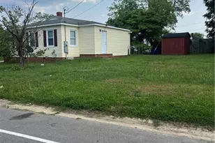 919 Doll St, Fayetteville, NC 28303 - Photo 13