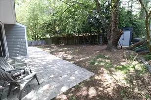 1009 Dogwood Ln, Raleigh, NC 27607 - Photo 41