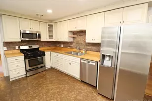 1009 Dogwood Ln, Raleigh, NC 27607 - Photo 19