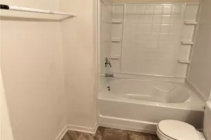 405 Holman St, Fayetteville, NC 28306 - Photo 11