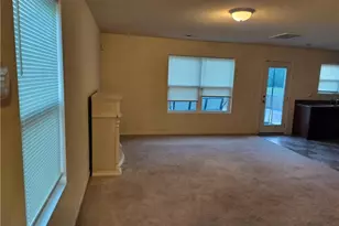 405 Holman St, Fayetteville, NC 28306 - Photo 3