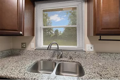 6604 Vaughn Road, Fayetteville, NC 28304 - Photo 11