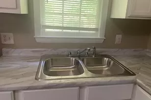 814 Varsity Dr, Fayetteville, NC 28304 - Photo 13