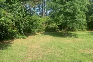 814 Varsity Dr, Fayetteville, NC 28304 - Photo 15
