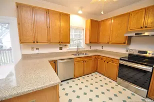 101 Bell Vista Dr, Cary, NC 27513 - Photo 15