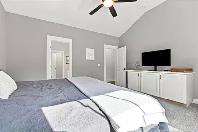 30240 W Lake Drive, Wagram, NC 28396 - Photo 17