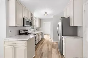 5700 Nassau Dr, Fayetteville, NC 28314 - Photo 3
