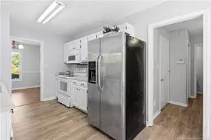 1358 Oak Knolls Dr, Fayetteville, NC 28314 - Photo 23
