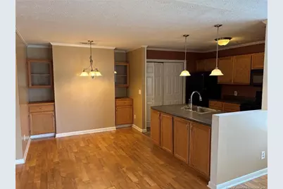 676 Bartons Landing Place #5, Fayetteville, NC 28314 - Photo 3