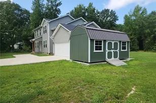 7811 Lucinda Ln, Linden, NC 28356 - Photo 3