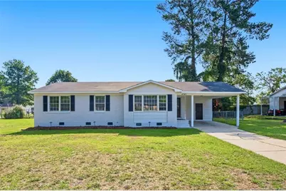 4703 Quaker Court, Hope Mills, NC 28348 - Photo 1