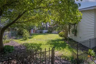 3391 Hawthorne St, Hope Mills, NC 28348 - Photo 41