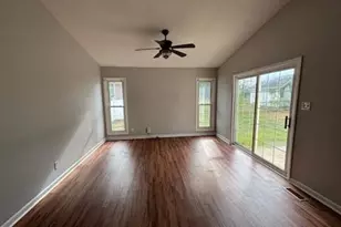 2043 Lakeridge Dr, Fayetteville, NC 28304 - Photo 3