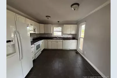 2043 Lakeridge Drive, Fayetteville, NC 28304 - Photo 5