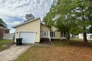 2043 Lakeridge Dr, Fayetteville, NC 28304 - Photo 1