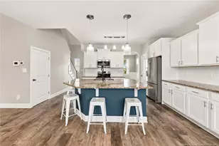 1015 Liberty Ln, Fayetteville, NC 28311 - Photo 5