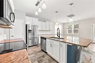 1015 Liberty Ln, Fayetteville, NC 28311 - Photo 9
