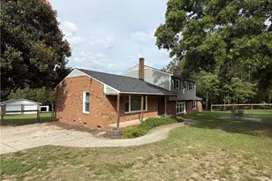 602 Mumford Rd, Raeford, NC 28376 - Photo 3