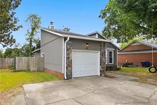 1947 Windlock Dr, Fayetteville, NC 28304 - Photo 3