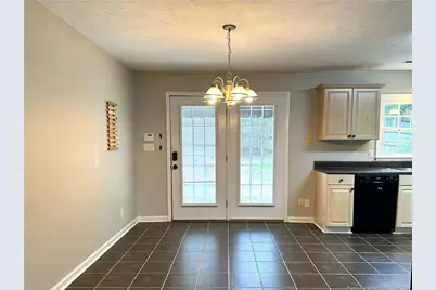 2940 Amelia Drive, Fayetteville, NC 28304 - Photo 9
