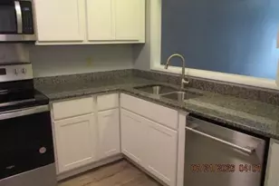 1184 Windham Ct, Fayetteville, NC 28303 - Photo 7