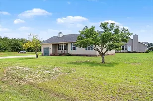 7009 Byerly Dr, Hope Mills, NC 28348 - Photo 3