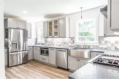 1710 N Poplar Street, Aberdeen, NC 28315 - Photo 7