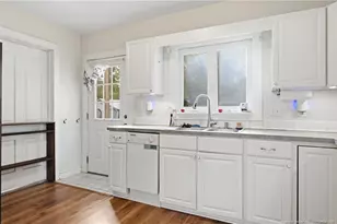 206 E 2nd Ave, Red Springs, NC 28377 - Photo 19