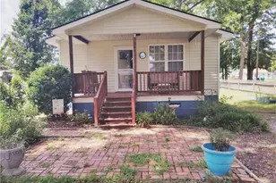 309 N Howard St, Chadbourn, NC 28341 - Photo 1